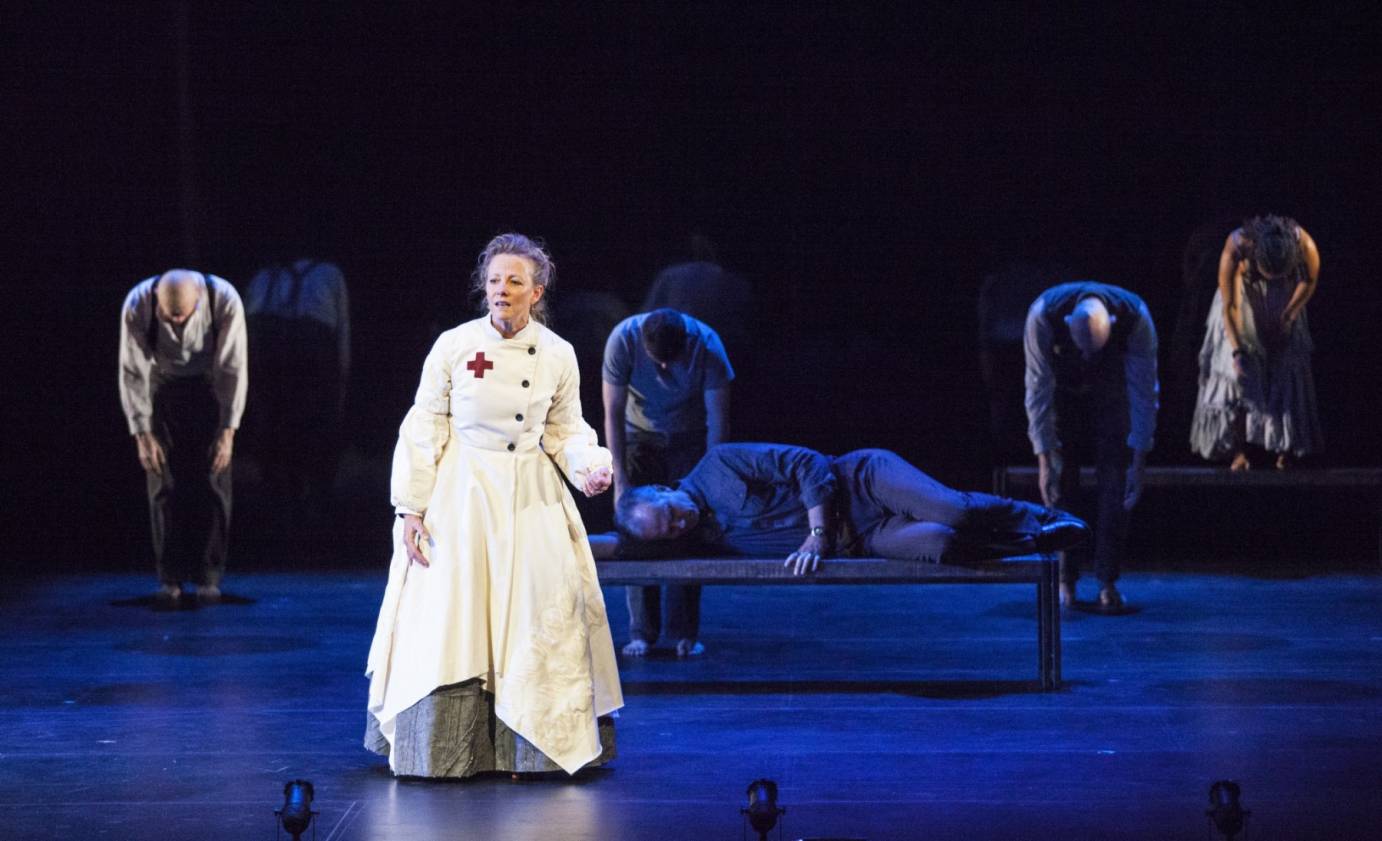 Tamara Hurwitz Pullman as Clara Barton. Photo: Marina Levitskaya.